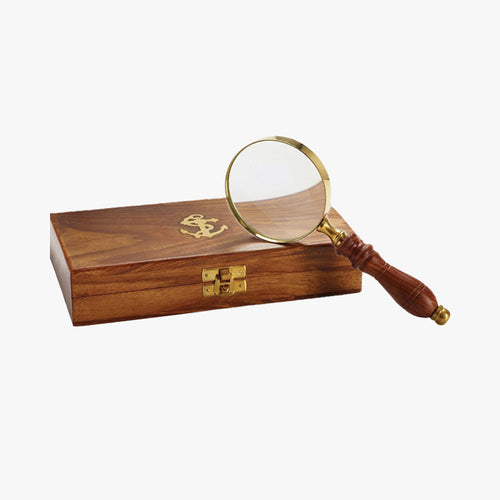 LOUPE DANS SA BOÎTE - Le Comptoir Maritime - 1